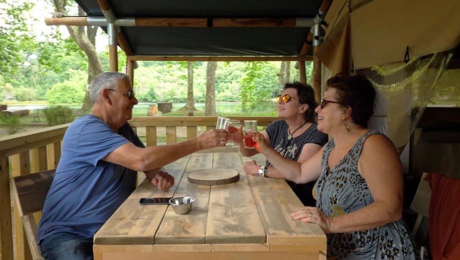 Camping L'Etang D'Ardy *** Saint-Paul-lès-Dax Eksteriør bilde